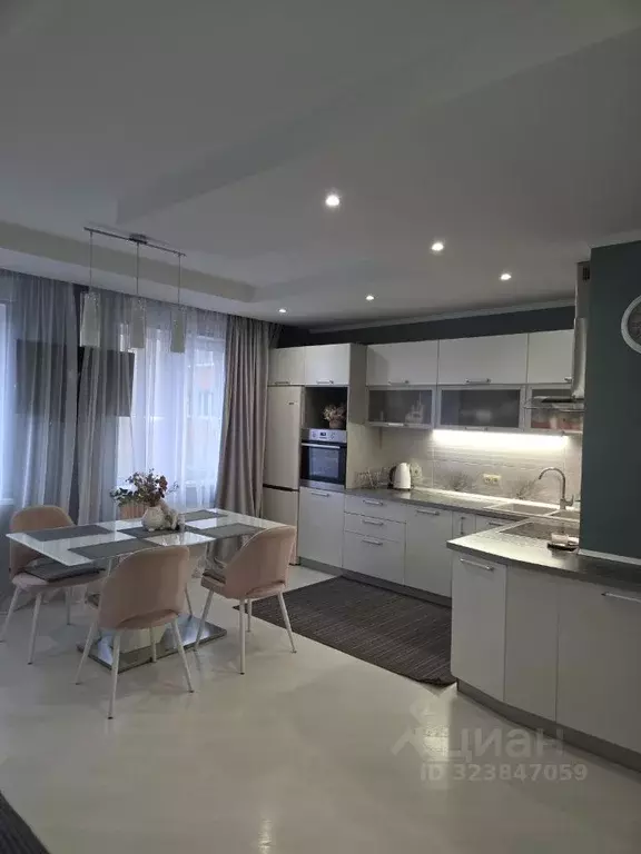 2-к кв. Воронежская область, Воронеж Ленинский просп., 124б (82.0 м) - Фото 1