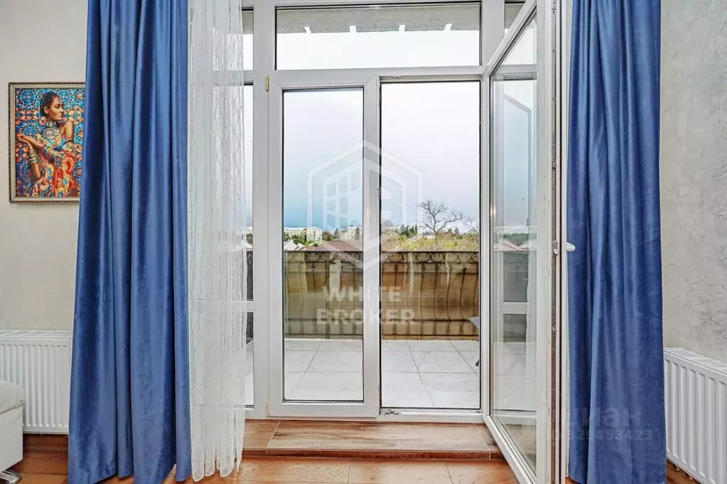 6-к кв. Севастополь ул. Ефремова, 40 (274.0 м) - Фото 2