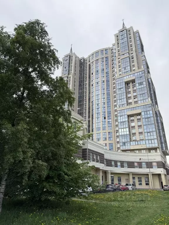 3-к кв. Санкт-Петербург ул. Типанова, 25к1 (96.0 м) - Фото 1