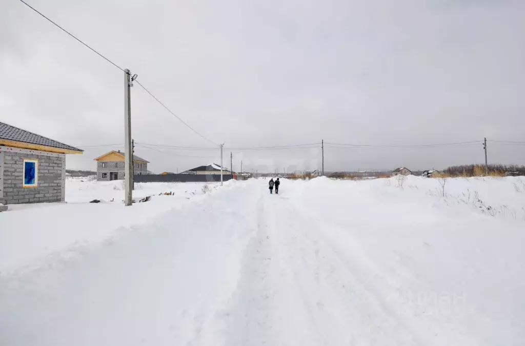 Участок в Сахалинская область, Южно-Сахалинск городской округ, с. ... - Фото 2