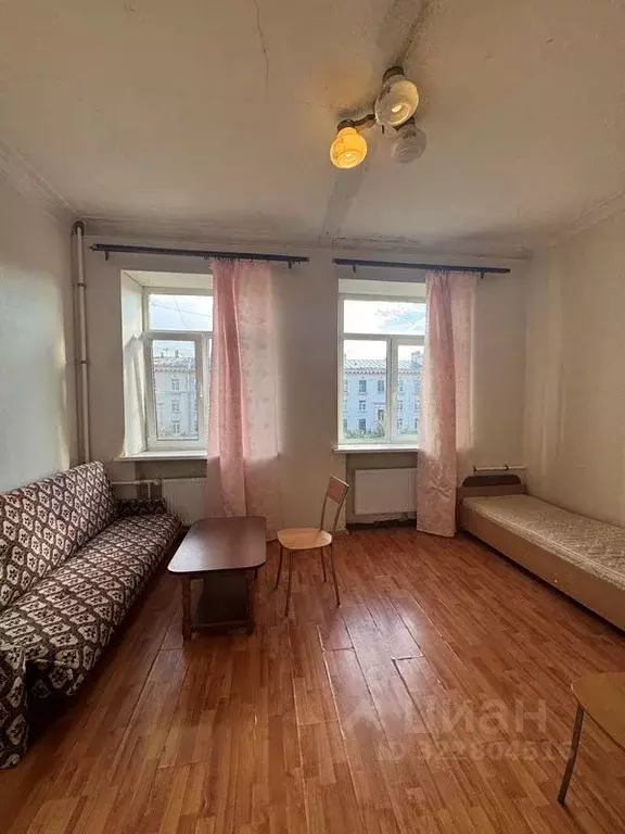 Комната Санкт-Петербург ул. Стахановцев, 2 (28.8 м) - Фото 1
