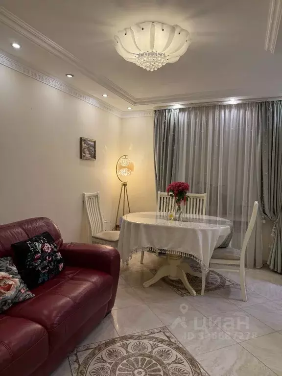 3-к кв. Москва ул. Молостовых, 17К2 (58.3 м) - Фото 1