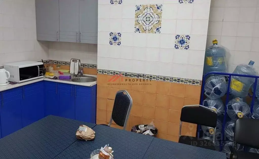 Торговая площадь в Москва д. Сосенки, ул. Ясеневая, 3 (289 м) - Фото 1