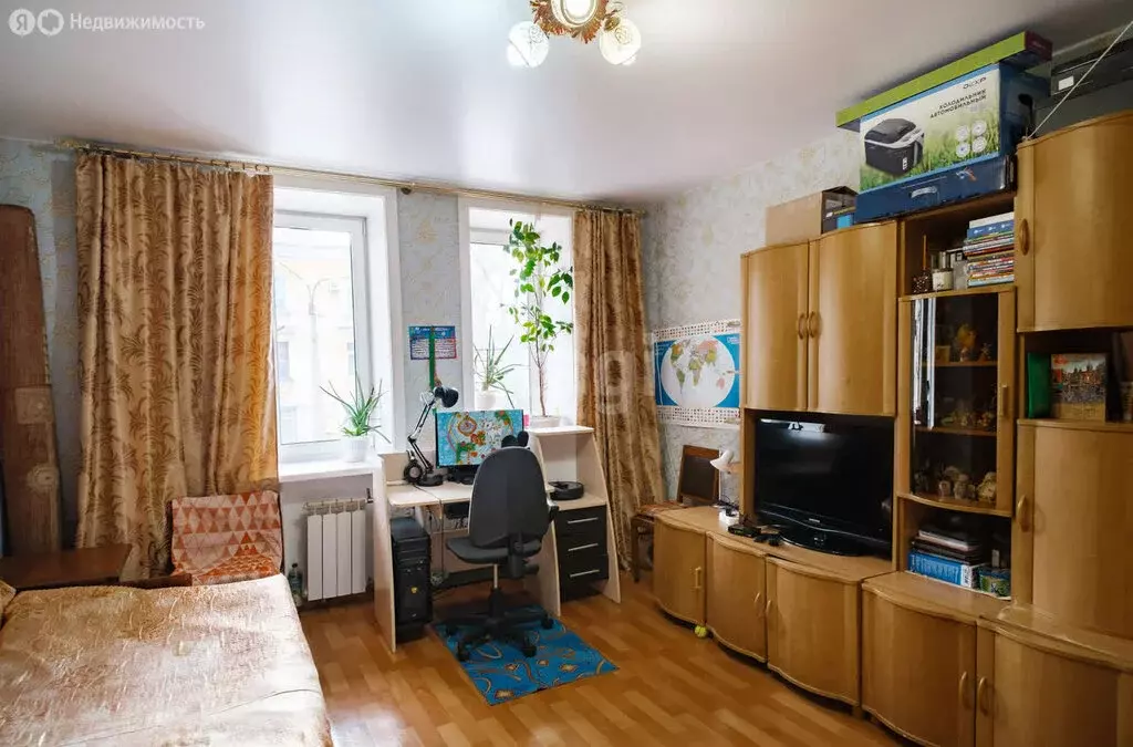 2-комнатная квартира: Комсомольск-на-Амуре, Севастопольская улица, 48 ... - Фото 0