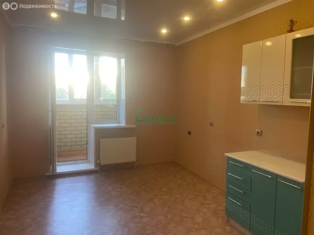 1-комнатная квартира: Тобольск, 10-й микрорайон, 65А (42.5 м) - Фото 1