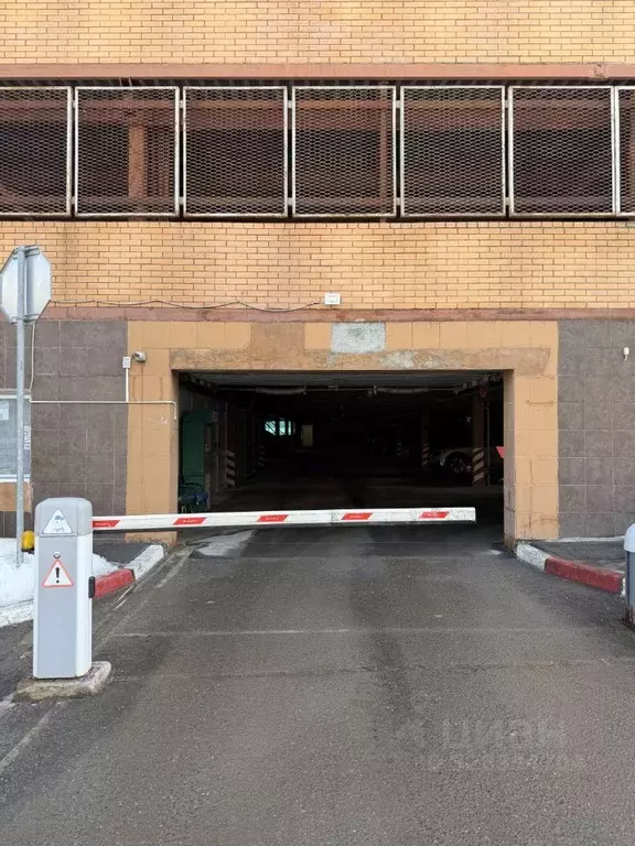 Гараж в Москва ул. Коштоянца, 47к3 (11 м) - Фото 2