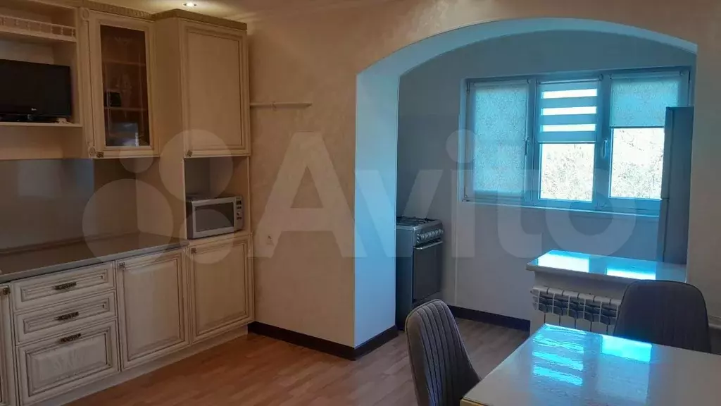 3-к. квартира, 95 м, 3/5 эт. - Фото 0