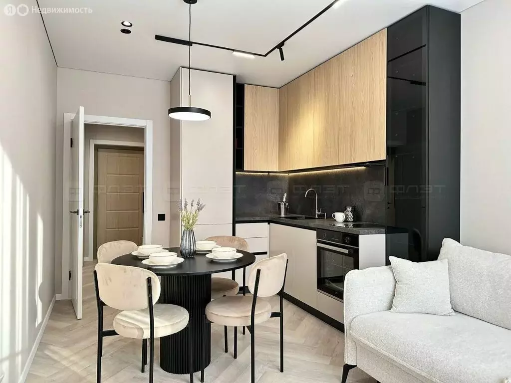 1-комнатная квартира: Казань, улица Николая Ершова, 65В (43 м) - Фото 0