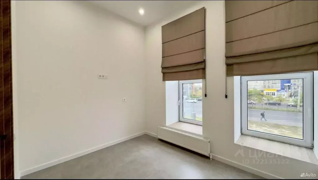 Офис в Астраханская область, Астрахань ул. Победы, 48 (8 м) - Фото 2