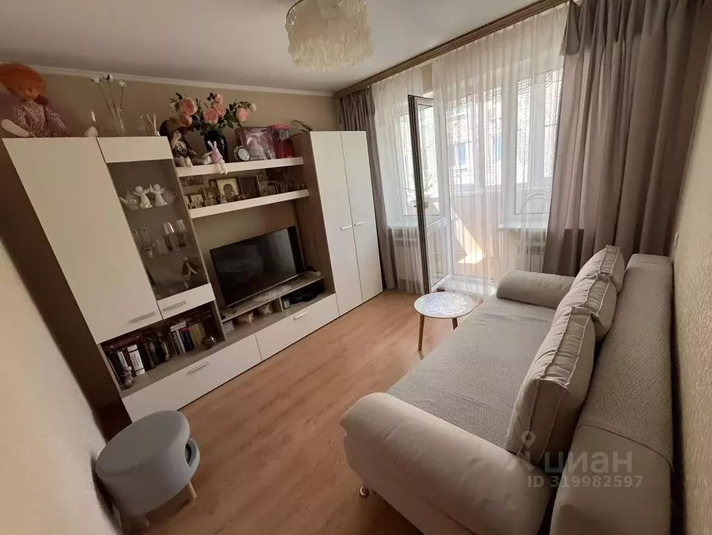 1-к кв. Самарская область, Тольятти ул. Голосова, 24 (30.3 м) - Фото 1