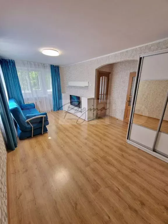 1-к. квартира, 37 м, 4/5 эт. - Фото 0
