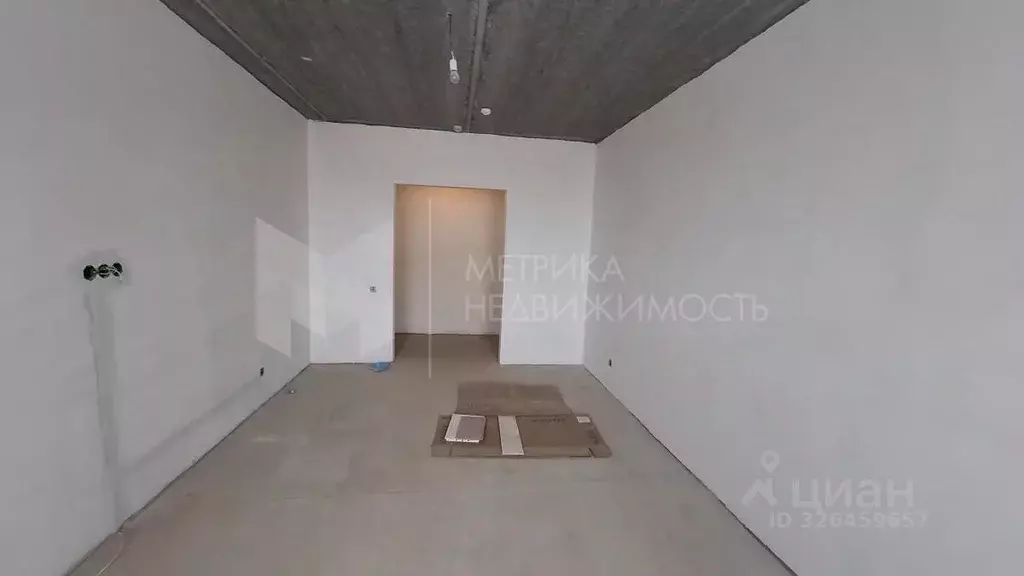 3-к кв. Тюменская область, Тюмень ул. 50 лет Октября, 75к4 (94.0 м) - Фото 1