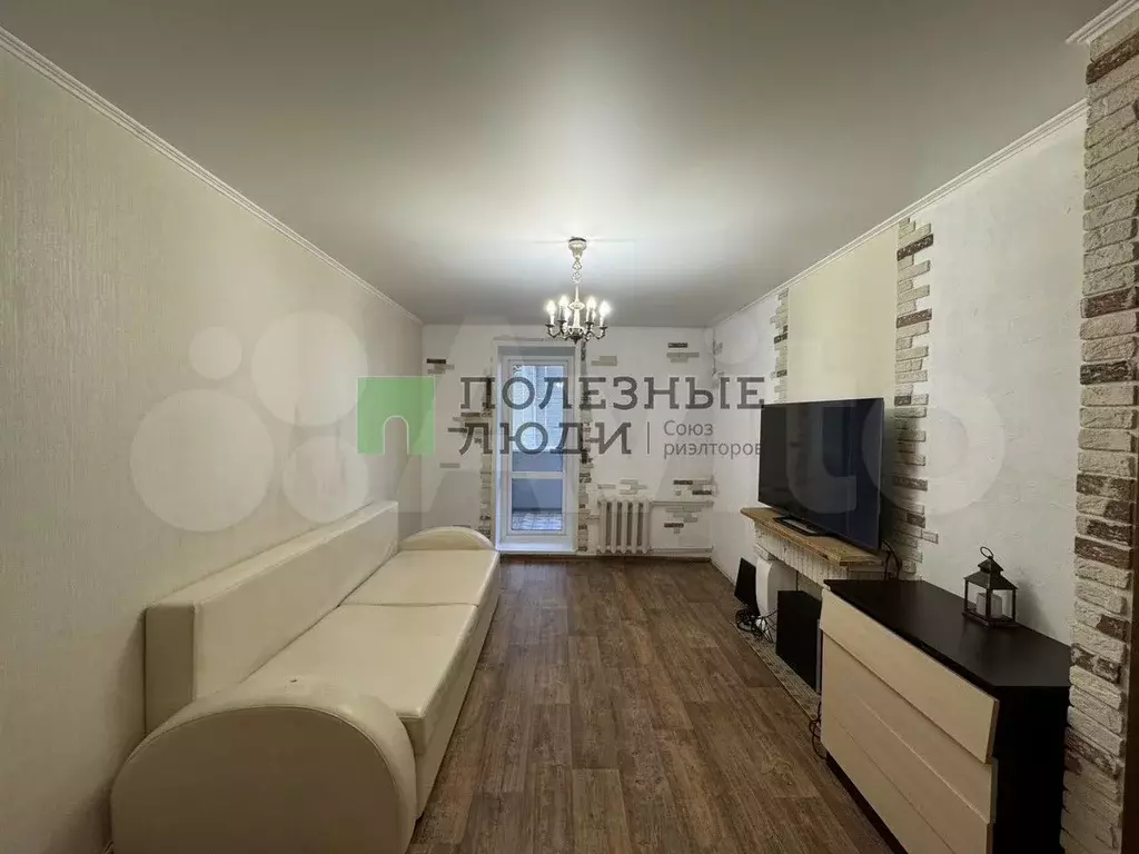 2-к. квартира, 48,3 м, 2/5 эт. - Фото 0