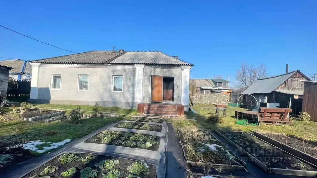 Дом в Кемеровская область, Прокопьевск ул. Степана Разина, 33 (70 м) - Фото 1