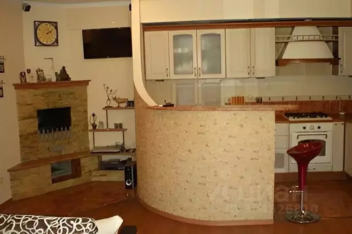 2-к кв. Крым, Ялта ул. Ломоносова, 17 (50.0 м) - Фото 0