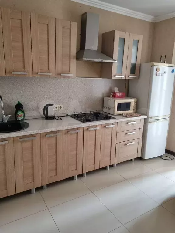 1-к. квартира, 38 м, 6/9 эт. - Фото 1