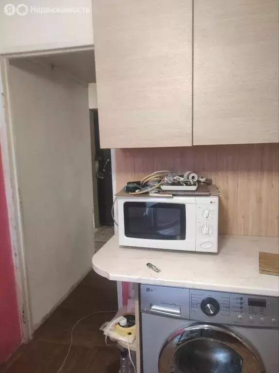 2-комнатная квартира: Нижний Новгород, улица Октябрьской Революции, 40 ... - Фото 2