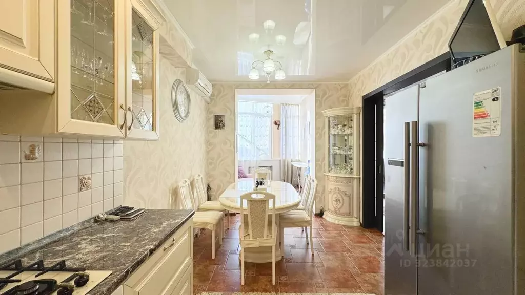 3-к кв. Татарстан, Казань ул. Марселя Салимжанова, 23 (78.0 м) - Фото 2