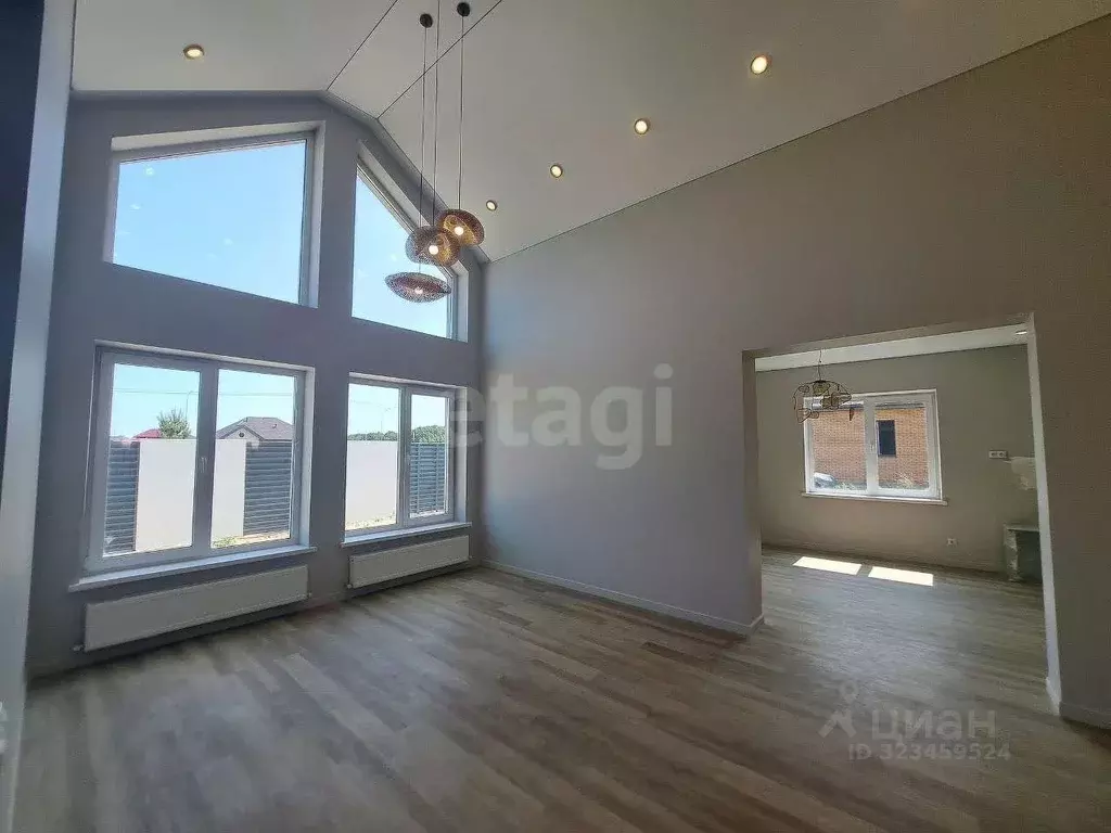 Дом в Тюменская область, Тюменский муниципальный округ, Онегин кп  ... - Фото 0