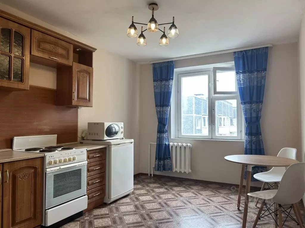 1-к кв. Тюменская область, Тюмень ул. Пермякова, 76к3 (40.0 м) - Фото 0