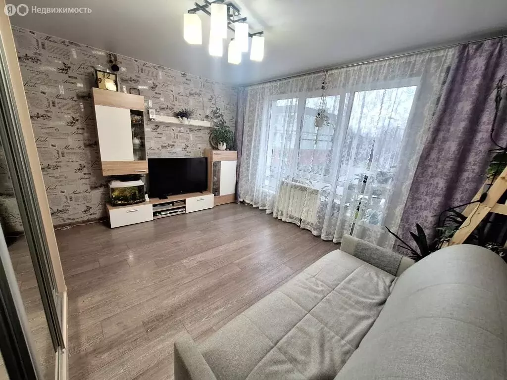 2-комнатная квартира: Нижний Новгород, Изобильная улица, 8 (51.5 м) - Фото 2