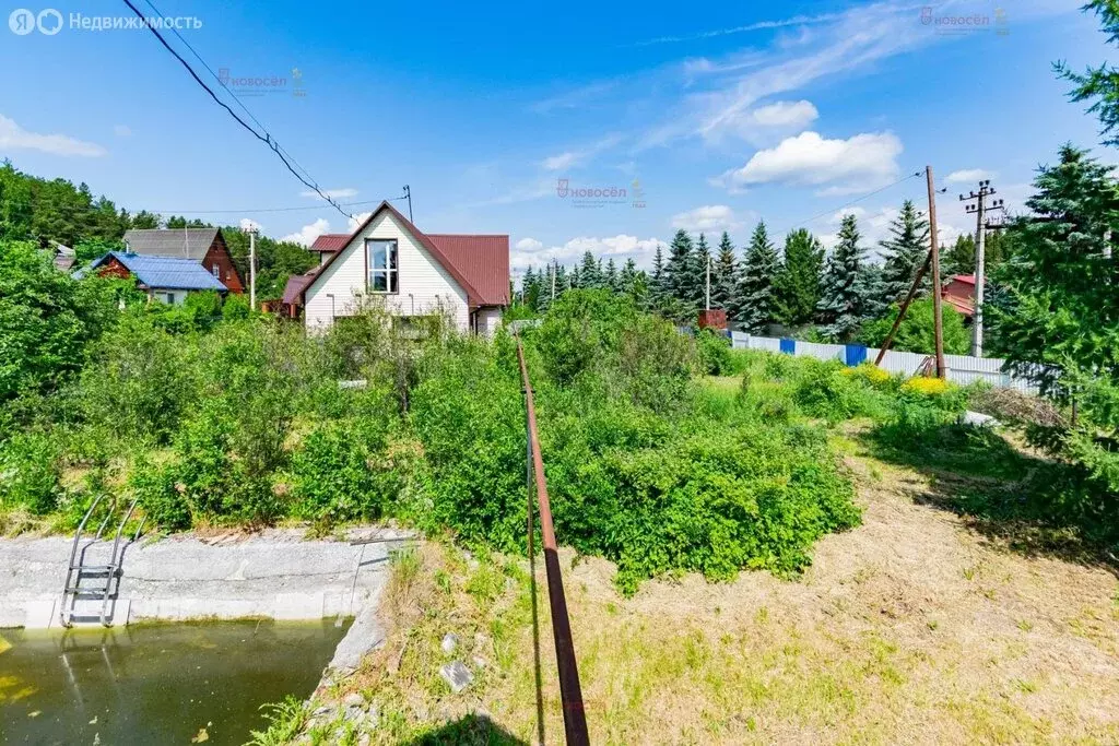 Участок в село Курганово, Школьная улица, 9 (15 м) - Фото 1