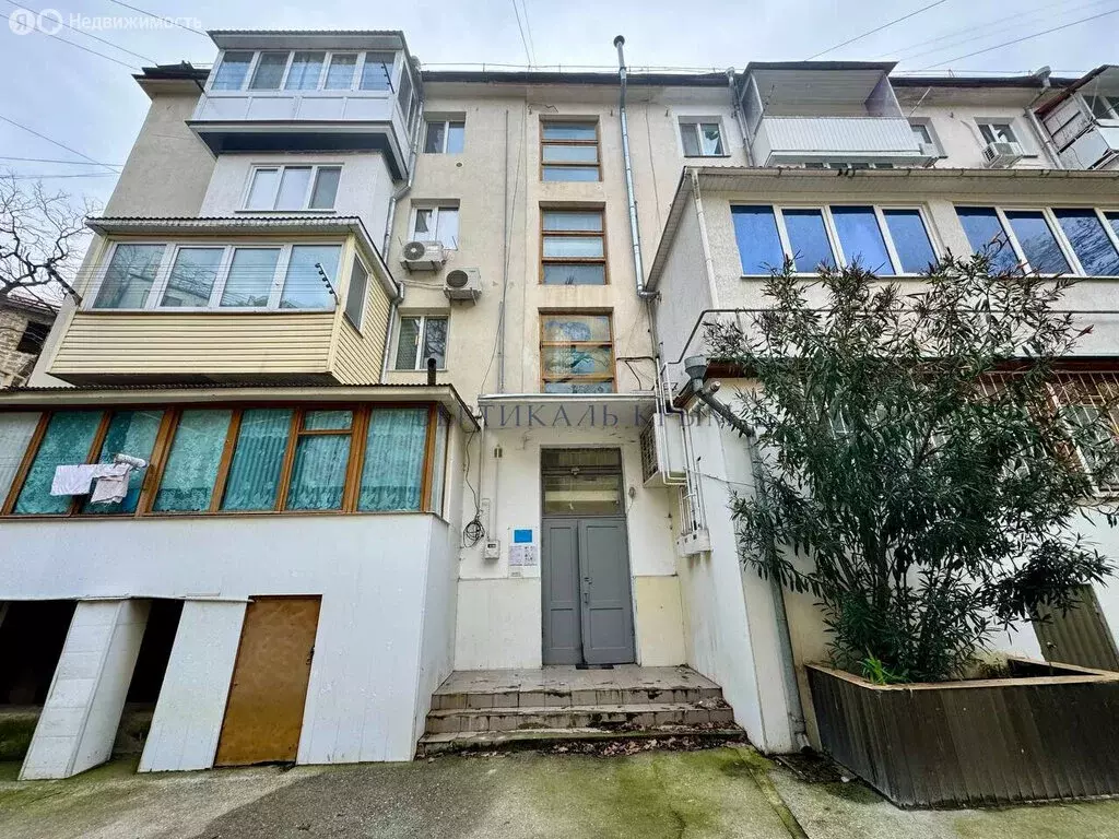 2-комнатная квартира: Гаспра, Алупкинское шоссе, 74 (43 м) - Фото 1