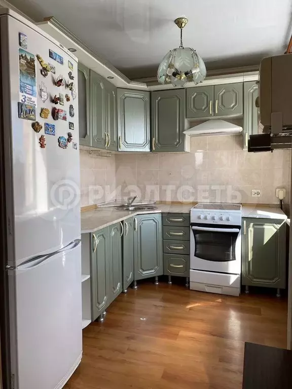 2-к. квартира, 45 м, 9/9 эт. - Фото 0