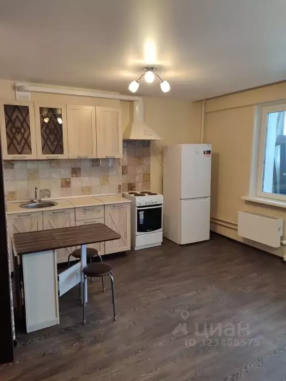 Студия Красноярский край, Красноярск Караульная ул., 38 (32.0 м) - Фото 2