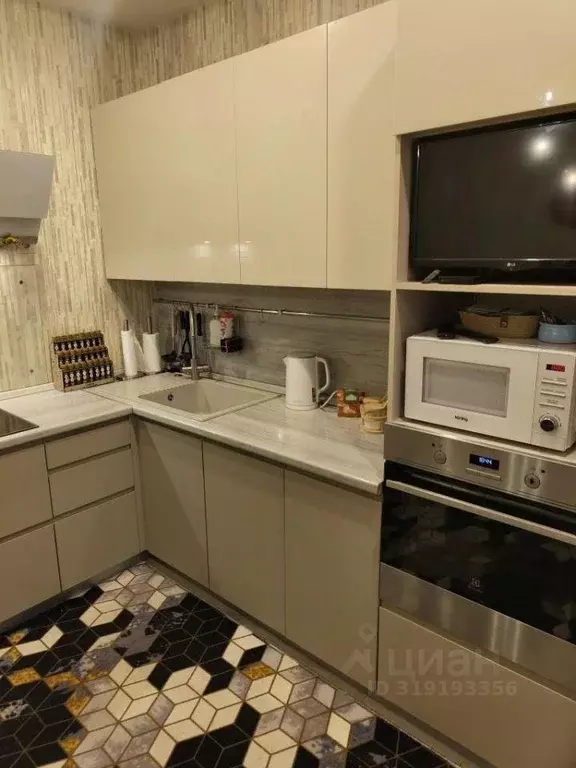 Квартира, 2 комнаты, 55 м - Фото 0