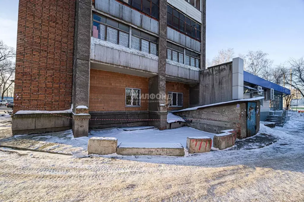 Помещение свободного назначения в Новосибирская область, Новосибирск ... - Фото 1