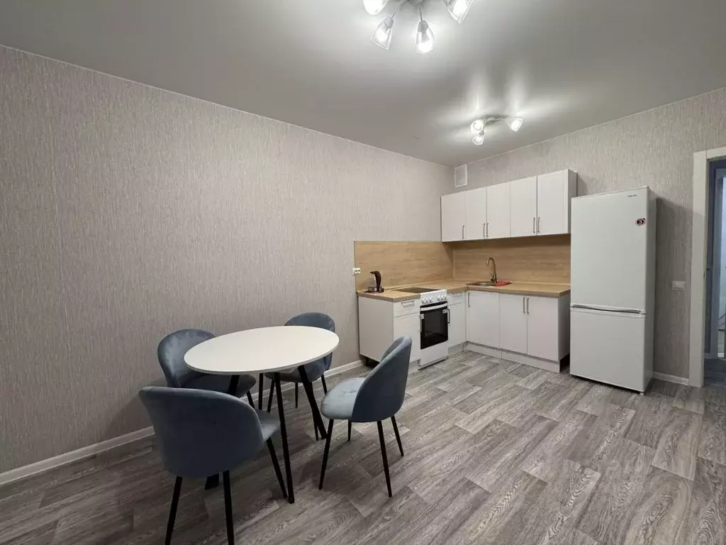 2-к кв. Новосибирская область, Новосибирск ул. Титова, 251/1 (50.9 м) - Фото 0