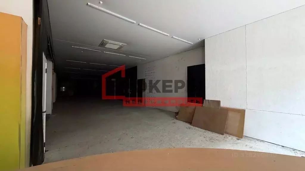 Склад в Севастополь ул. Соловьева, 10 (500 м) - Фото 1