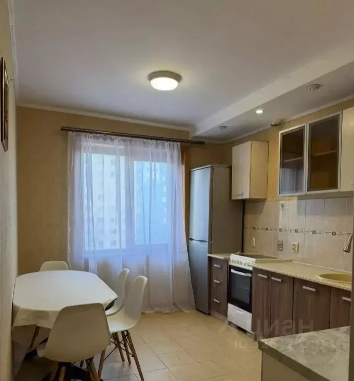 3-к кв. Белгородская область, Старый Оскол Жукова мкр, 27 (64.0 м) - Фото 2