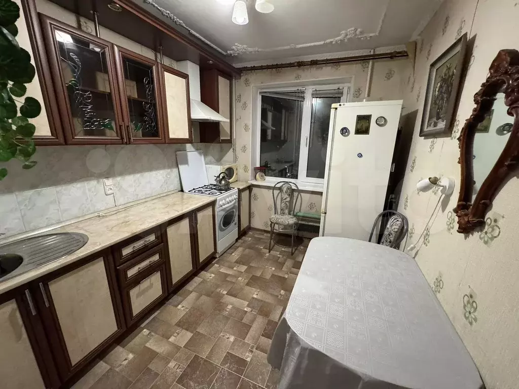 2-к. квартира, 53 м, 3/9 эт. - Фото 0
