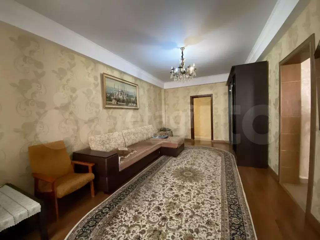 1-к. квартира, 69 м, 5/12 эт. - Фото 1