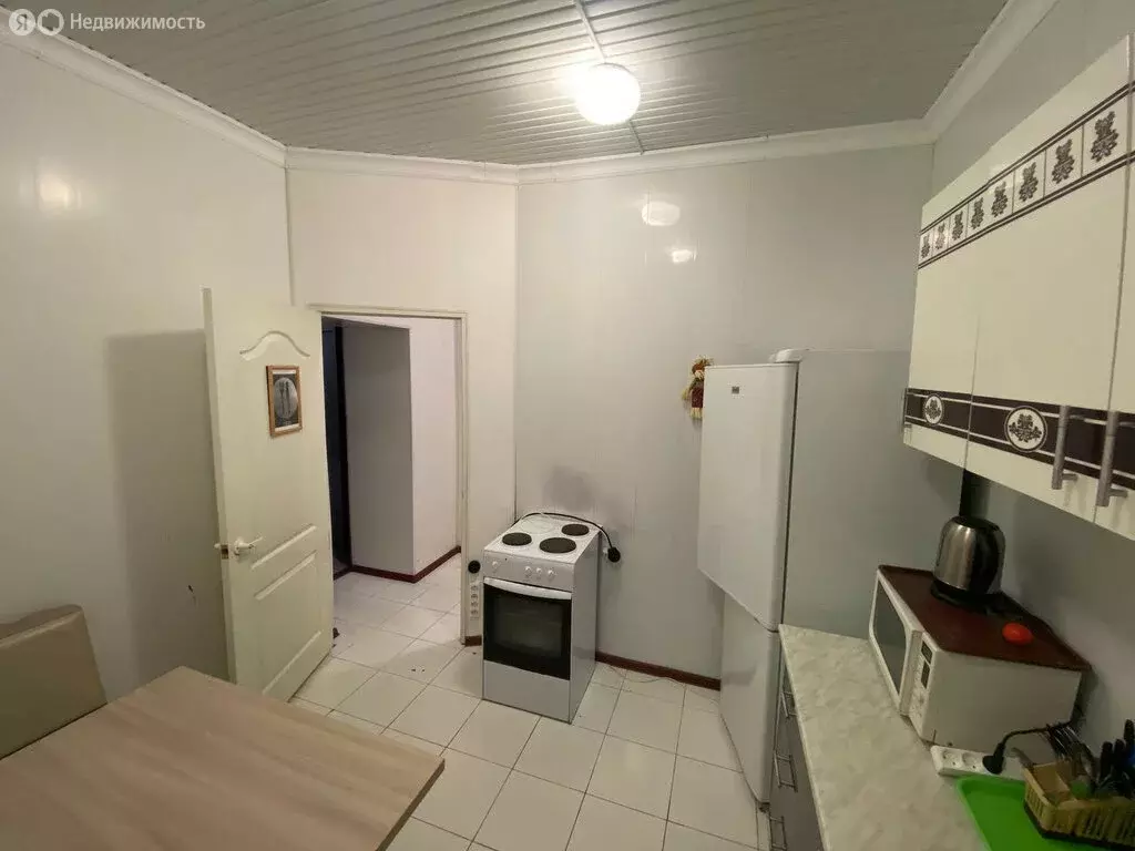 5-комнатная квартира: Ейск, улица Калинина, 73/4 (150 м) - Фото 1