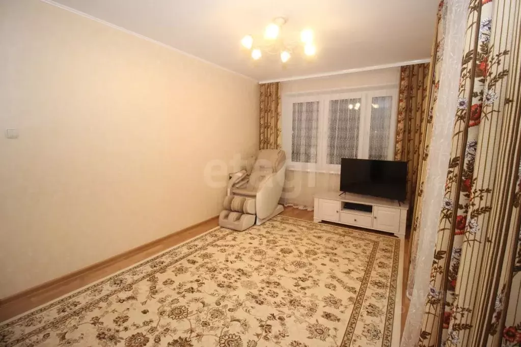 2-к кв. Челябинская область, Челябинск ул. 250-летия Челябинска, 9 ... - Фото 1