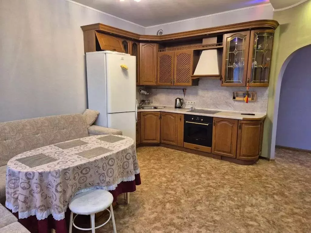 2-к кв. Ханты-Мансийский АО, Сургут просп. Мира, 1 (56.0 м) - Фото 1