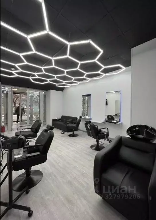 Помещение свободного назначения в Москва проезд Стратонавтов, 11К1 (39 ... - Фото 1