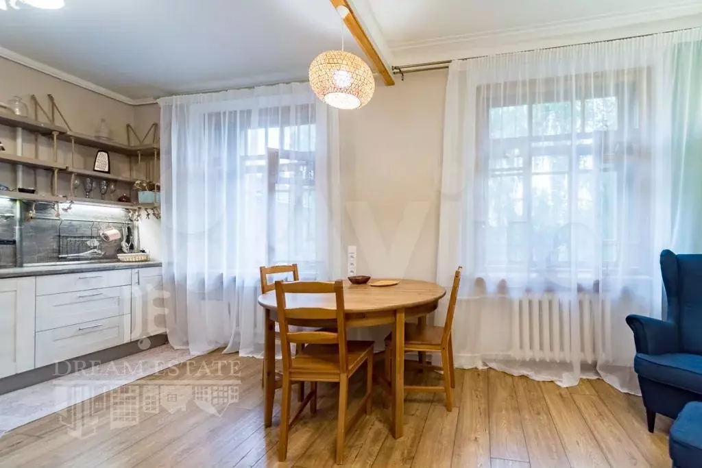 2-к. квартира, 64 м, 4/4 эт. - Фото 0