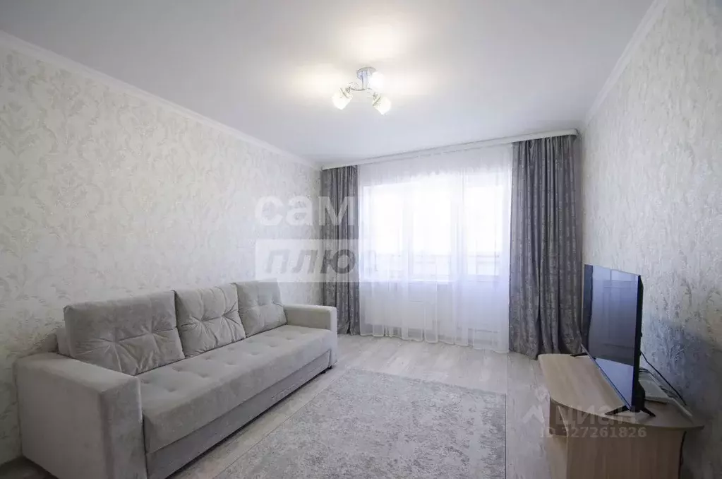 3-к кв. Омская область, Омск СибНИИСХоз мкр, ул. 1-я Пригородная, 14к1 ... - Фото 1