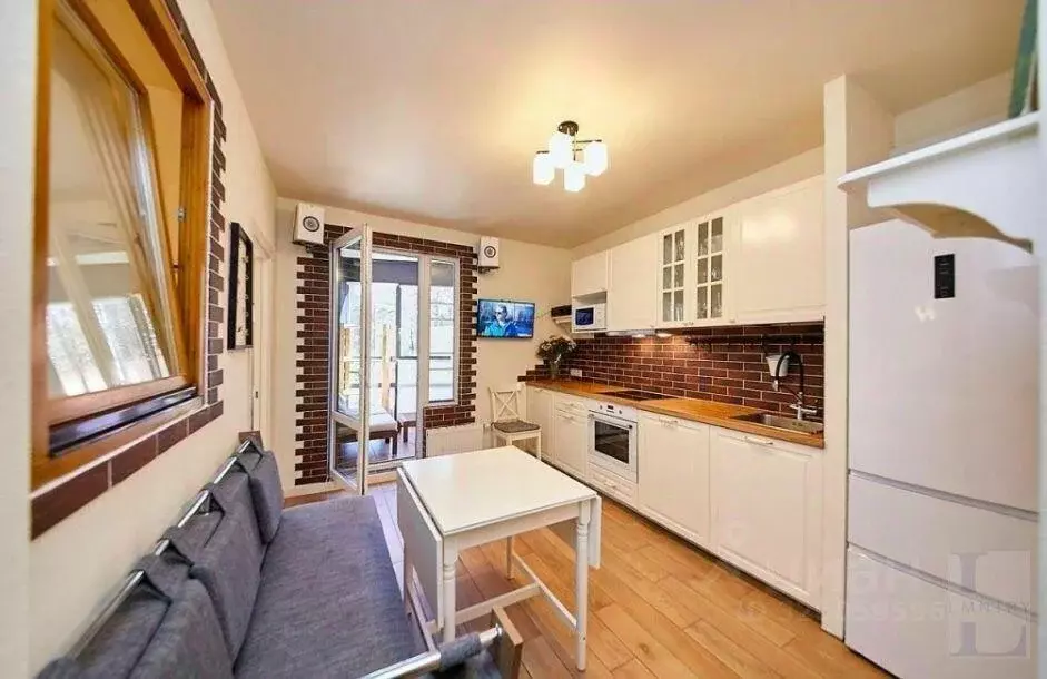 Квартира, 2 комнаты, 60.5 м - Фото 0