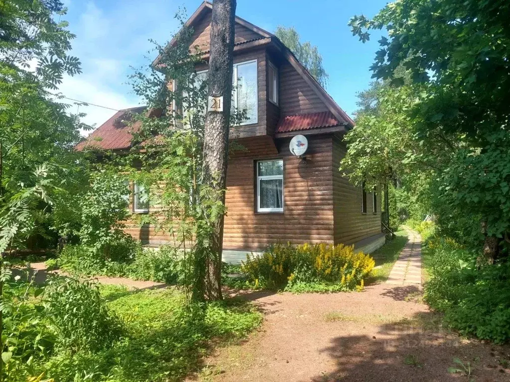 Дом в Ленинградская область, Гатчинский район, Вырица городской ... - Фото 1