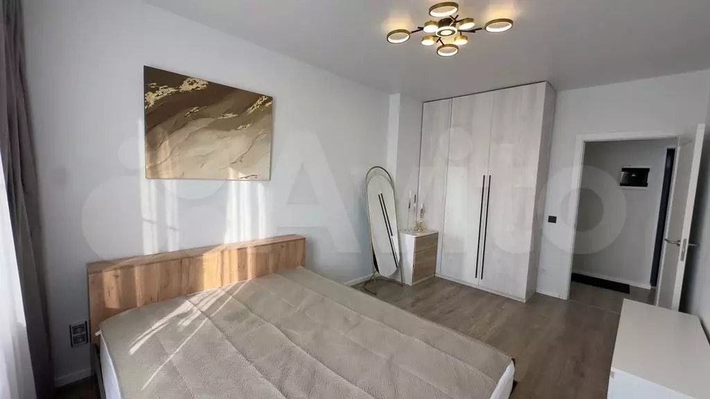 2-к. квартира, 35 м, 9/15 эт. - Фото 1