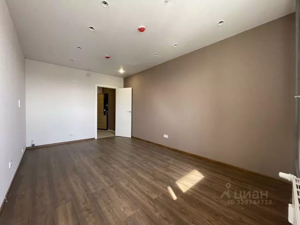 Офис в Санкт-Петербург ул. Крыленко, 14с3 (27 м) - Фото 1