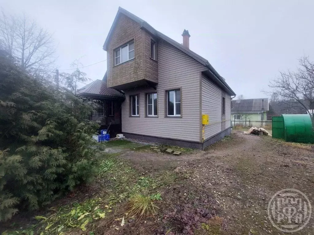 Дом в Ленинградская область, Гатчинский район, Вырица городской ... - Фото 1
