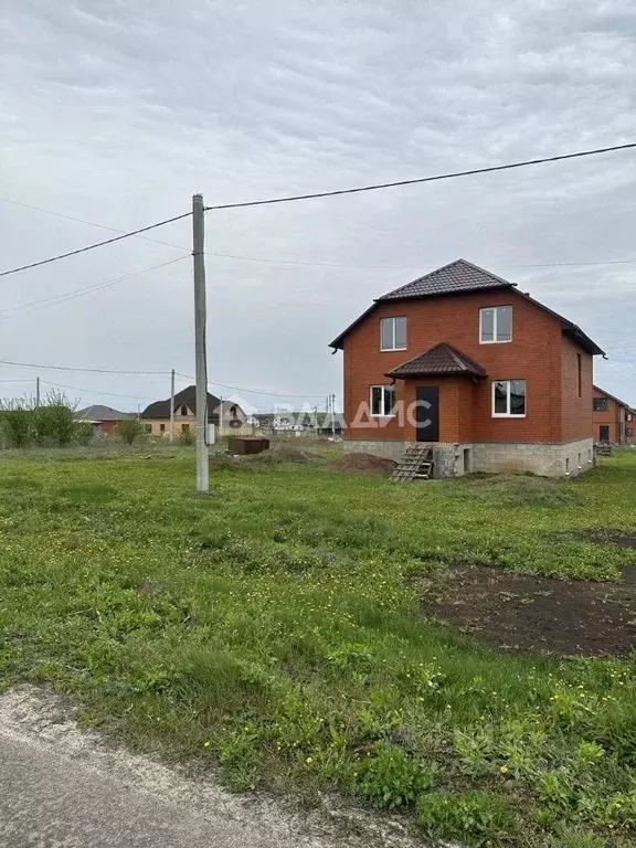 Дом в Белгородская область, Строитель Яковлевский городской округ, ул. ... - Фото 1