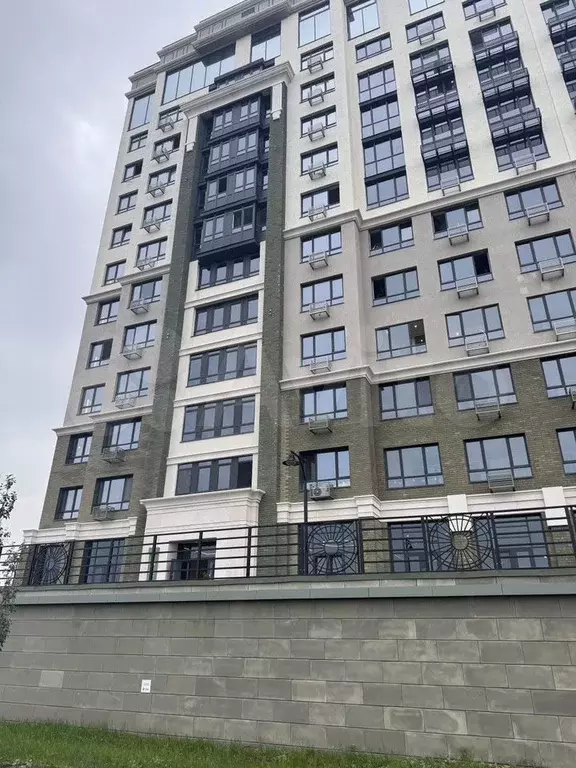 2-к. квартира, 90,4 м, 9/13 эт. - Фото 0