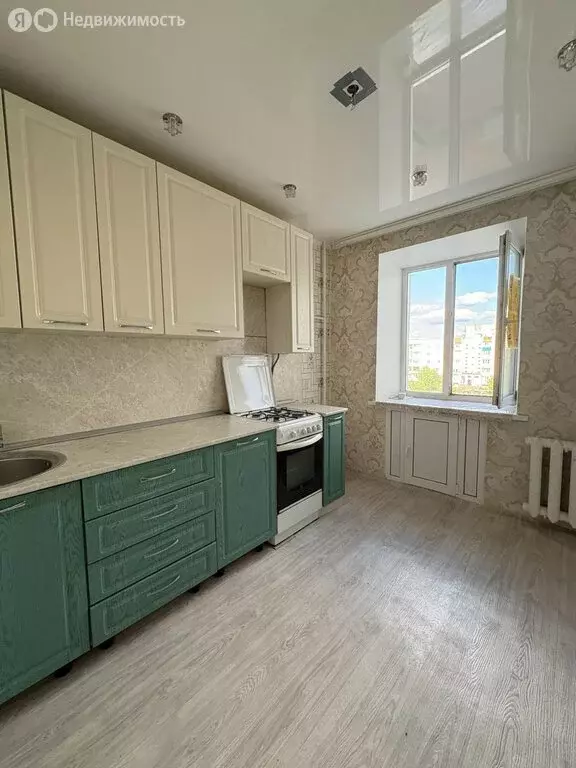 3-комнатная квартира: Октябрьский, проспект Ленина, 63А (63 м) - Фото 1